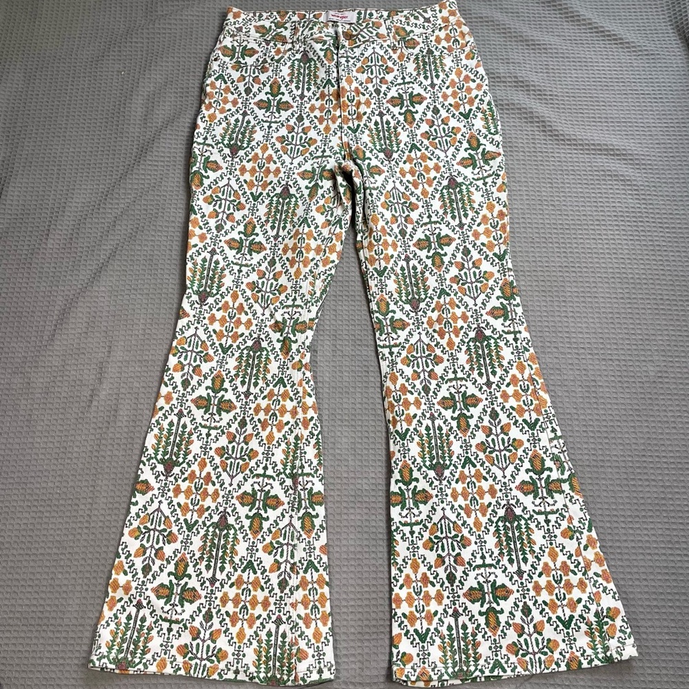 Wrangler High Rise Fierce Flare Jeans 12 x 30 Womens Tapestry Cross Stitch